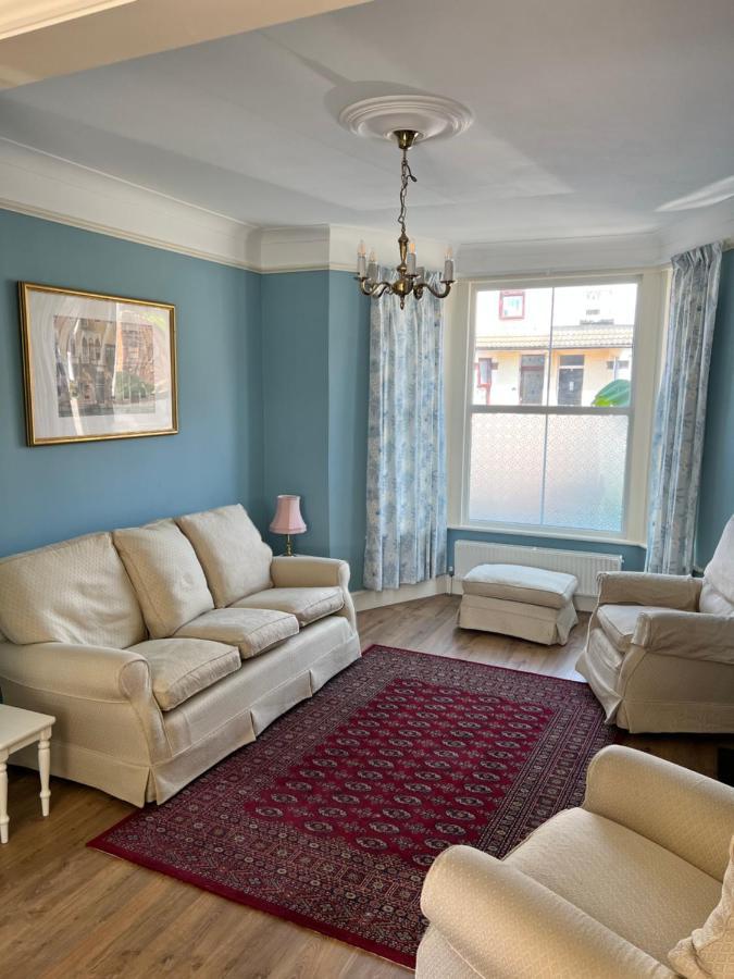 Gordon Villa - A Seaside Escape Harwich Eksteriør billede